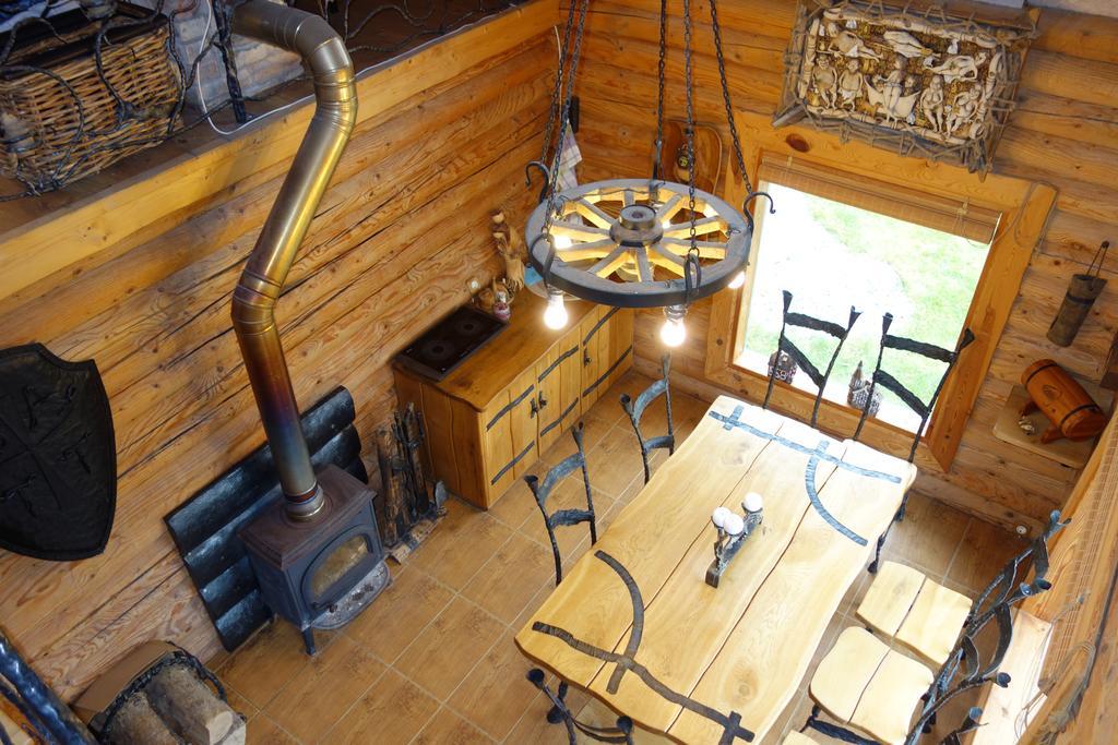 Sveciu Namelis Hotel Siauliai  Ngoại thất bức ảnh